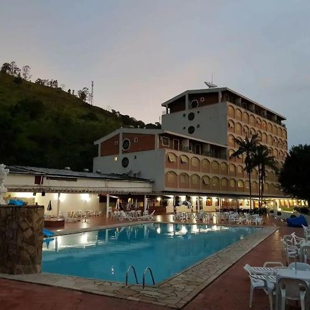 Agradável Flat - Cavalinho Branco - Águas De Lindóia Apartamento Exterior foto