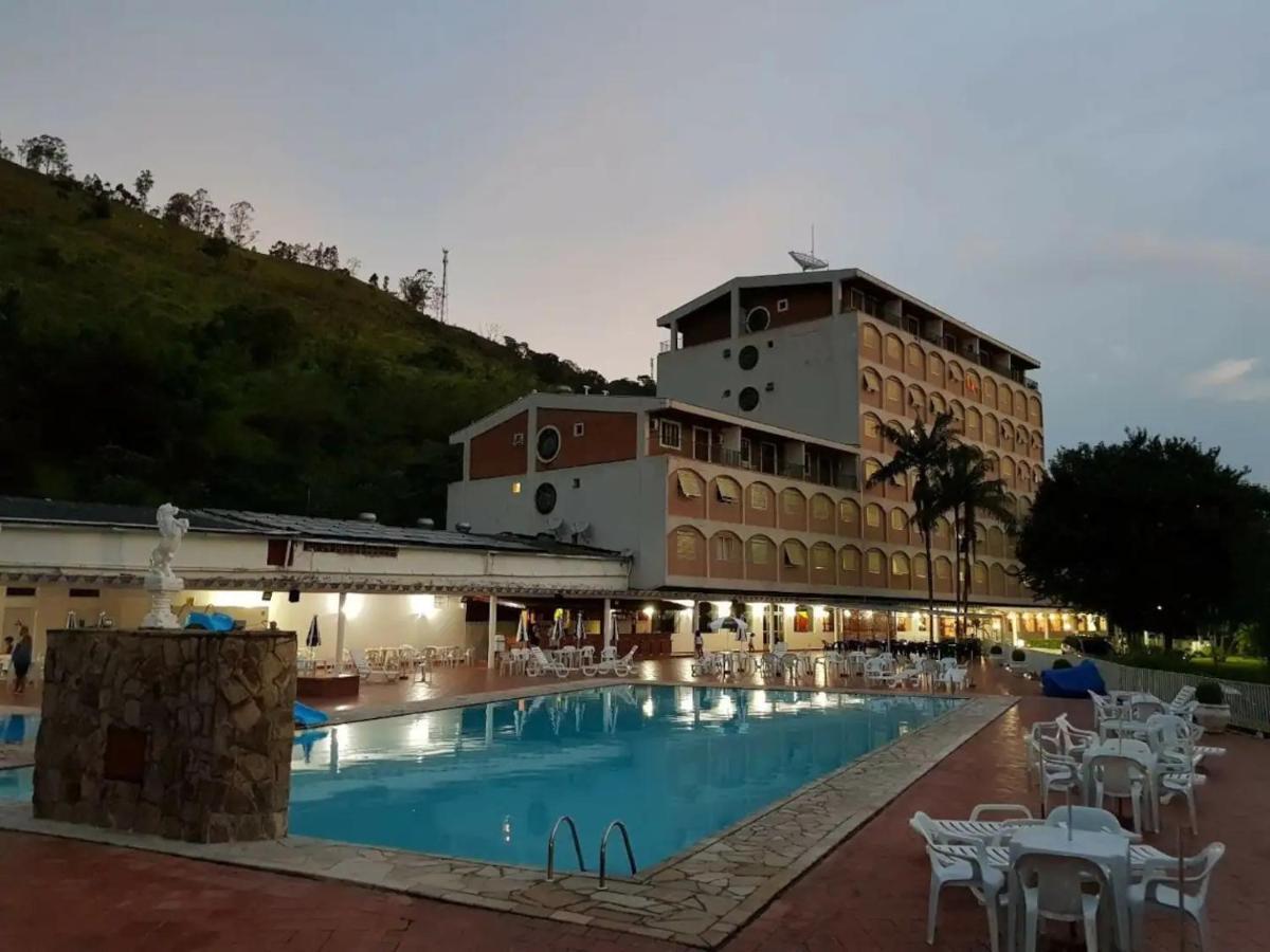 Agradável Flat - Cavalinho Branco - Águas De Lindóia Apartamento Exterior foto