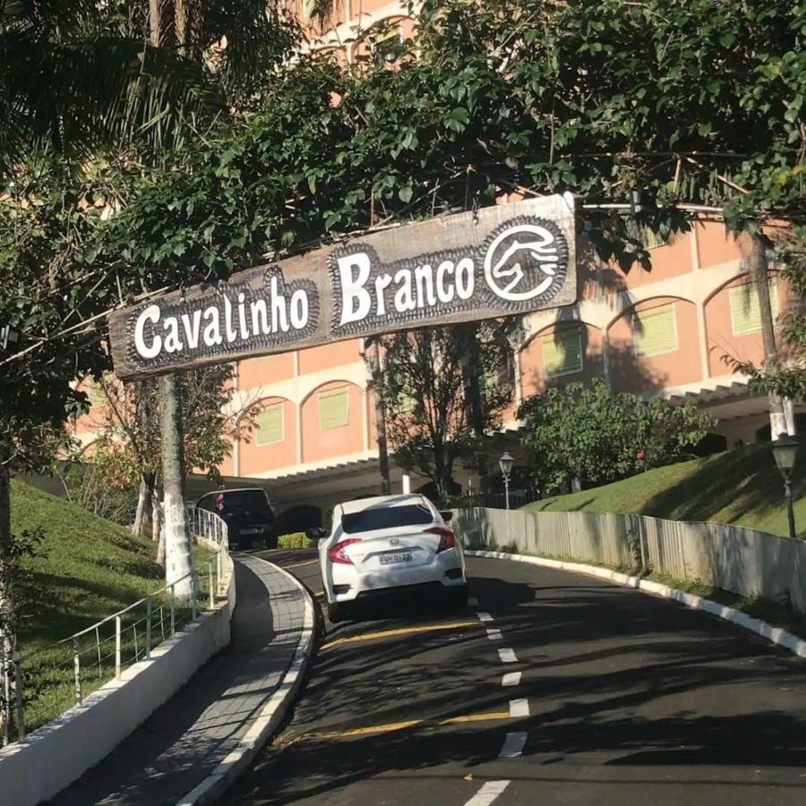 Agradável Flat - Cavalinho Branco - Águas De Lindóia Apartamento Exterior foto